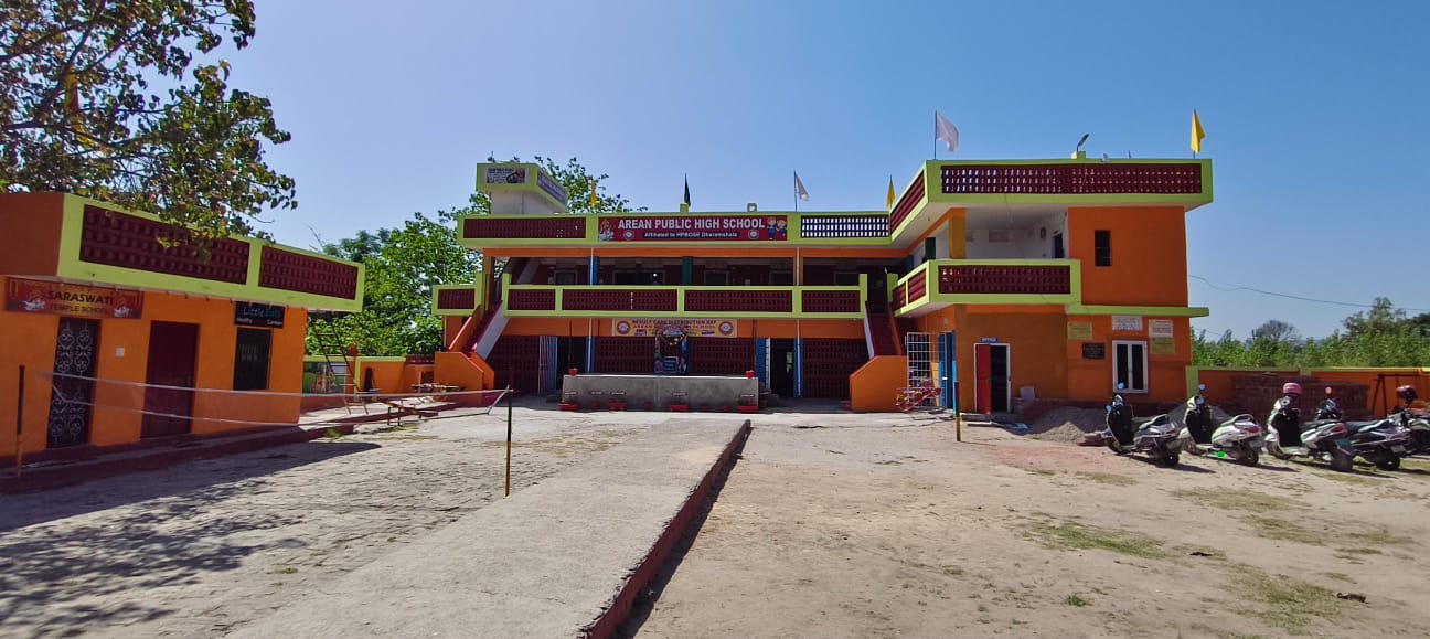 Arean Public High School Saloh Una